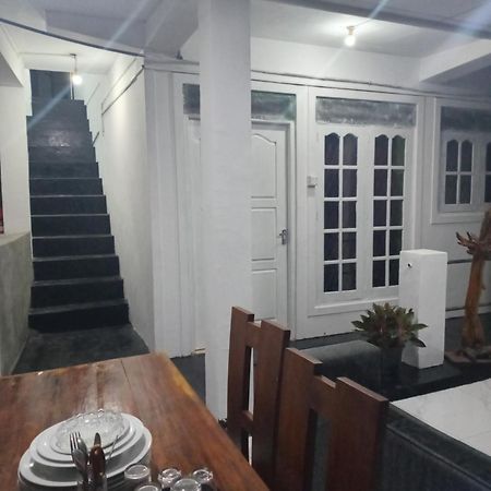 Sadhara River View Lodge Kandy Exterior photo