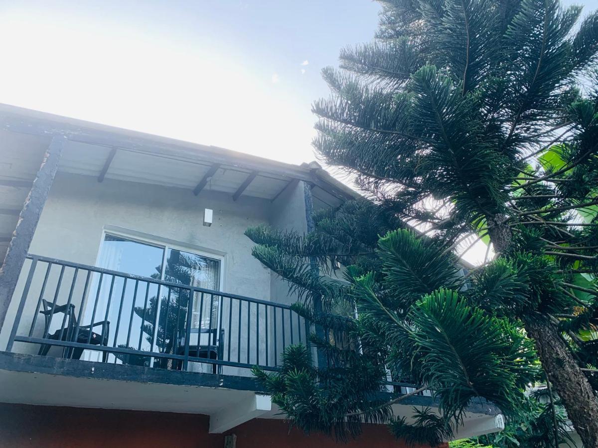 Sadhara River View Lodge Kandy Exterior photo