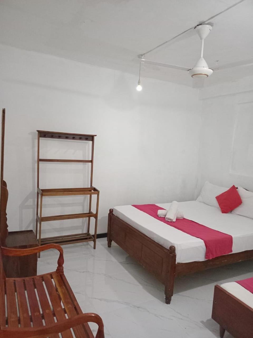 Sadhara River View Lodge Kandy Exterior photo
