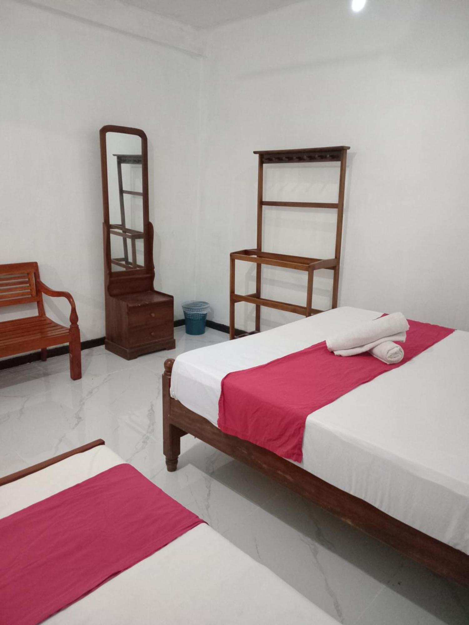 Sadhara River View Lodge Kandy Exterior photo
